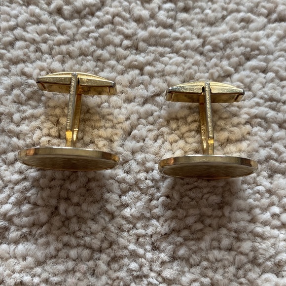 Vintage Cuff Links - Picture 5 of 6